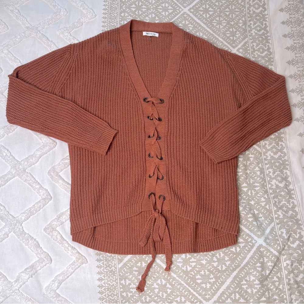 Long Sleeve Lace Up Tie Sweater - Picture 7 of 8